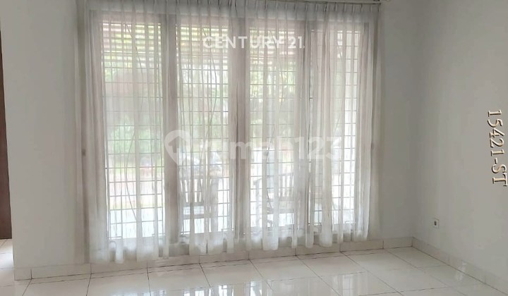 Dijual Rumah Siap Huni Dalam Cluster Di Emerald Bintaro 2