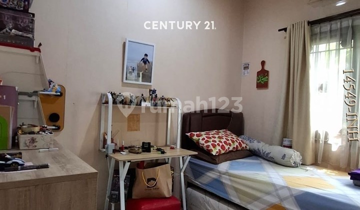 Beautiful House Ready to Occupy Hook in Bintaro Jaya Sector 9 2