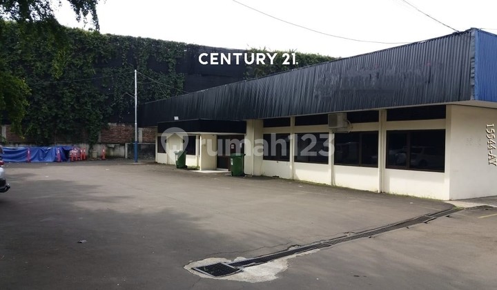 Warehouse For Sale at Strategic Location on TB Simatupang Main Road Warehouse For Sale at Strategic Location on TB Simatupang Main Road