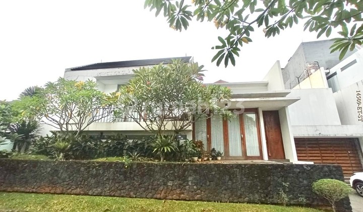 Sell Semi-Furnished House In Strategic Location In Kemang South Jakarta