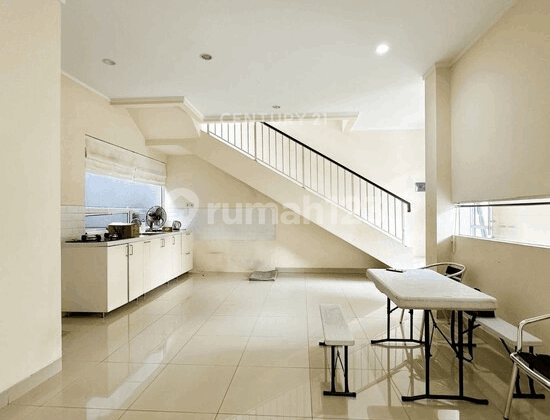 Hot Sale  Rumah Siap Huni Discovery Bintaro Jaya 