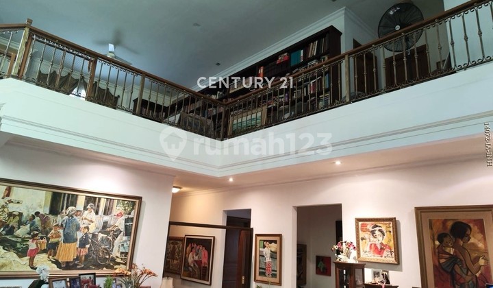 Rumah Luas Asri Suasana Aman Dan Nyaman Ada Swimming Pool 2