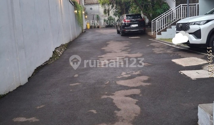 Rumah Di Jual Dekat Tol TB Simatupang Jakarta Selatan 2