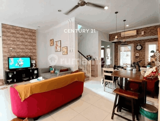 Jual Rumah Prime Location Siap Huni Posisi Hoek di Bintaro Jaya 2