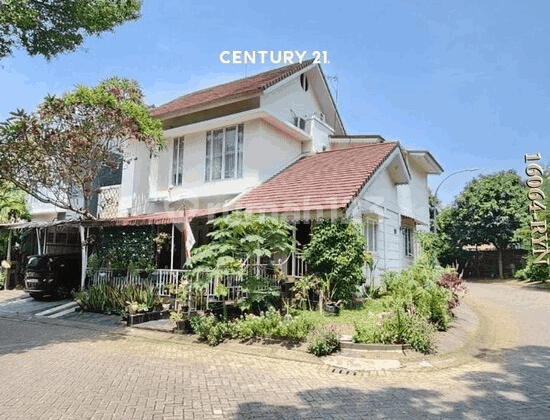 For Sale Prime Location Ready-to-Occupy Corner Position House in Bintaro Jaya