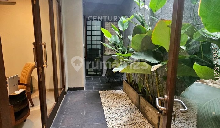 Disewakan Rumah Siap Huni Semi Fully Furnish di Bintaro Sektor 9 2