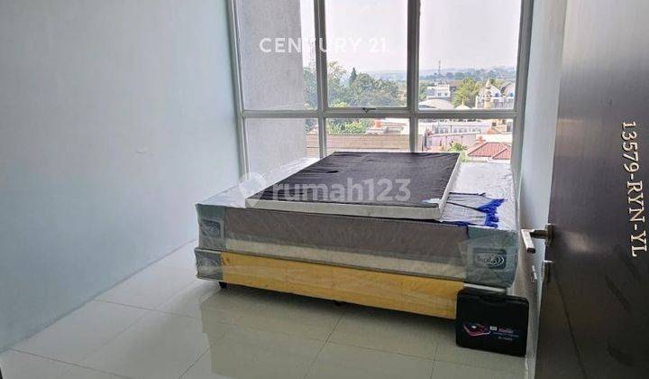  Disewakan Apartemen Lexington Residence Bintaro 2