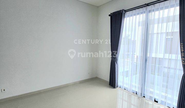 Disewakan Rumah Baru Di Cluster  Emerald Sektor 9 Bintaro Jaya  2