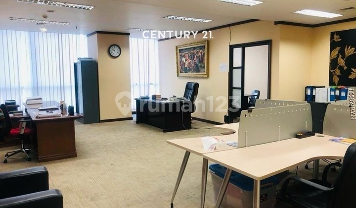 Dijual Unit Perkantoran di Gandaria 8 Office Tower Dijual Unit Perkantoran di Gandaria 8 Office Tower