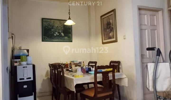 Rumah 2 Lantai Lokasi Strategis Area Kembangan Jakarta Barat 2