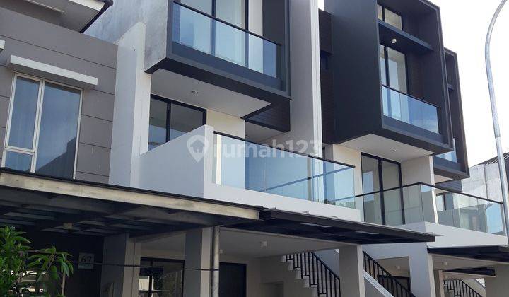 Jual Rumah Baru Minimalis Cluster Harmony, Golf Island, PIK 1