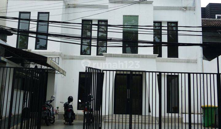 kan Rumah Di Jalan Senopati Senayan Jakarta Pusat 1