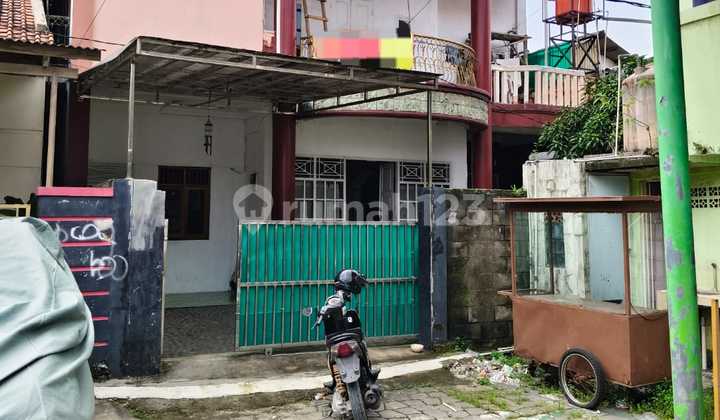 Hunian 2 Lantai Jombang Pusat Kota Cilegon Hunian 2 Lantai Jombang Pusat Kota Cilegon