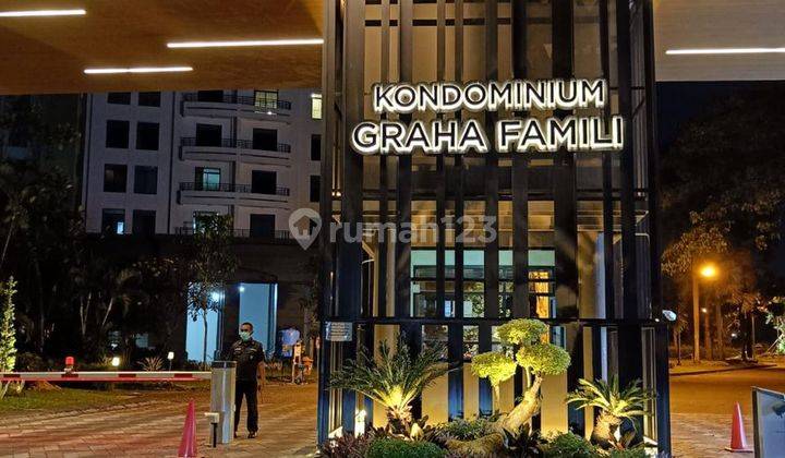 Kondominium Graha Family Mewah! Murah! Istimewa! Apartemen 2 Kamar Tidur Furnished Bagus 1