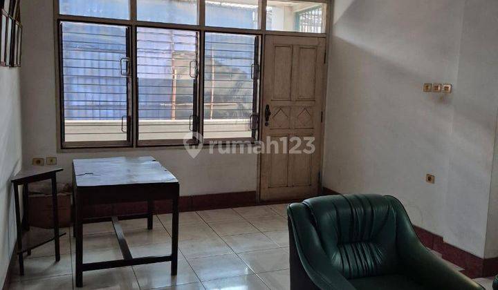 Rumah 2 Lantai Bagus Furnished SHM di Jl. Kartini 4 Dalam No. 1 , Jakarta Pusat 2