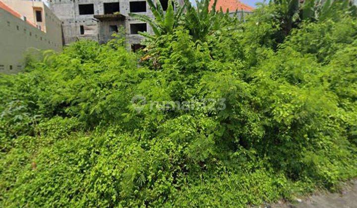 Land for sale at Jalan Sri Lhaksmi, Seminyak Kuta 1