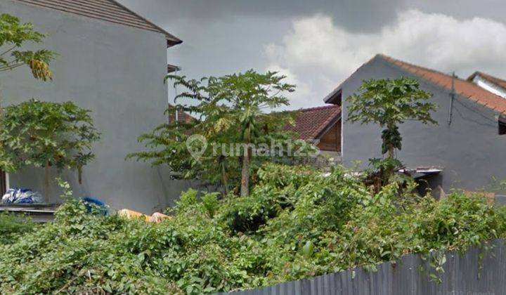 Land for sale at the Sedap Malam location in East Denpasar 2