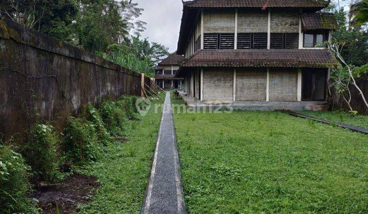 Villa for sale in Siring Gianyar Bali location 2