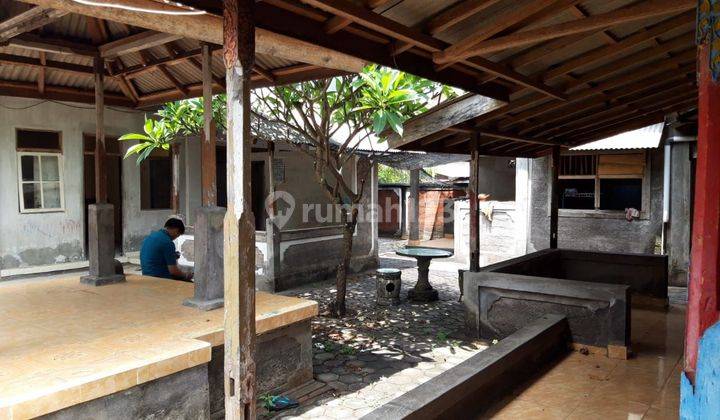 Houses and shops for sale in Sukasada Buleleng Bali 1