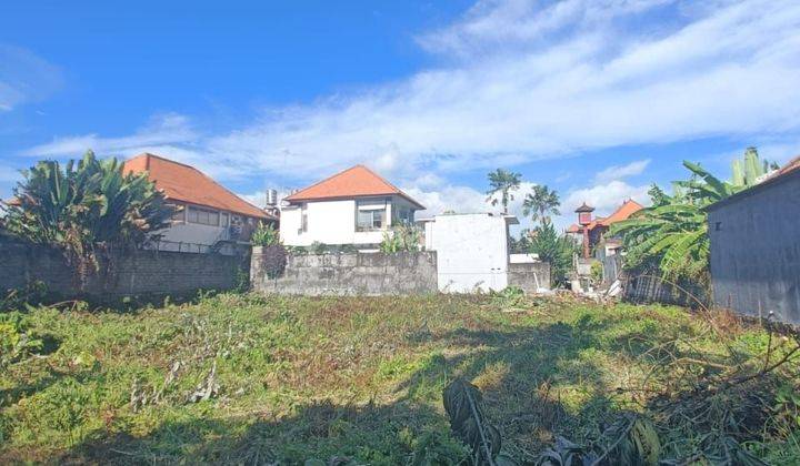 Dijual tanah lokasi jalan pantai brawa tibubeneg 1