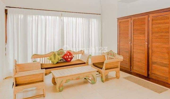 Dijual villa lokasi sriwedari ubud gianyar bali 1