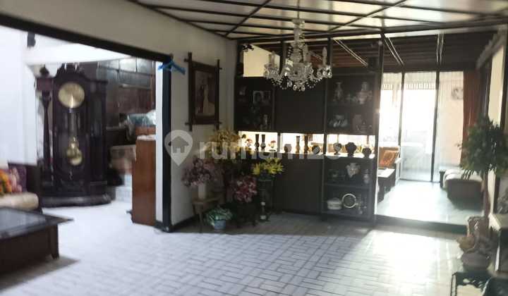 Large House In Samoja Batununggal Bandung City Large House In Samoja Batununggal Bandung City