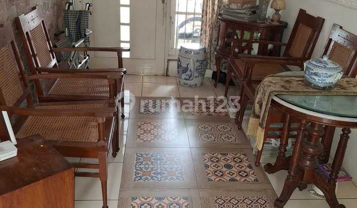 Jual Sewa Rumah Di Kota Baru Parahyangan