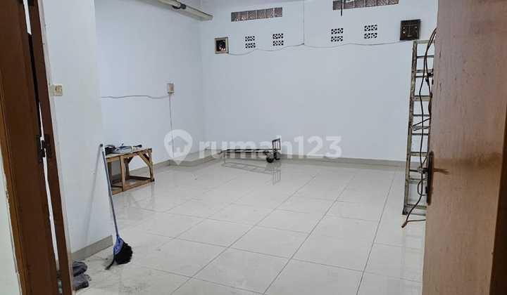 Ready-to-Use Shop House in Taman Kopo Indah 2, Bandung 2