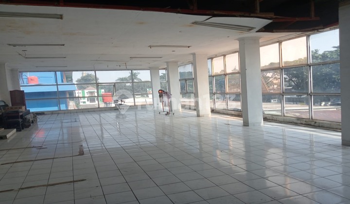 Ruko Besar Blong Soekarno Hatta, Bandung Kota