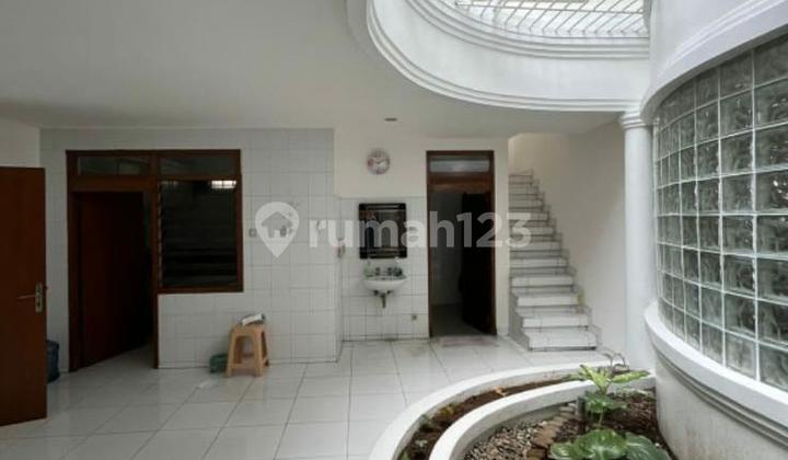 Rumah Besar Terawat Di Sitimunigar Bandung 2