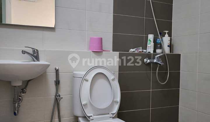 Minimalist House in Summarecon Bandung Complex 2