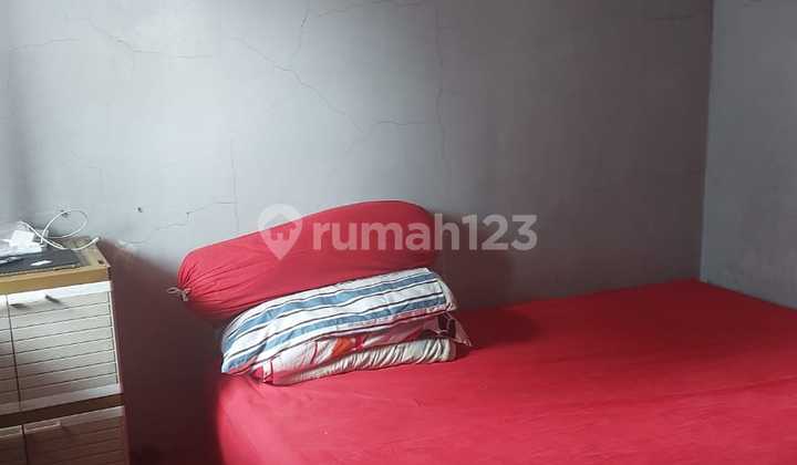 Comfortable North-Facing House in Pamoyanan, Bandung 2