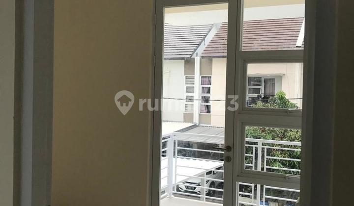 Jual Sewa Rumah Sommerville Taman Kopo Indah 2