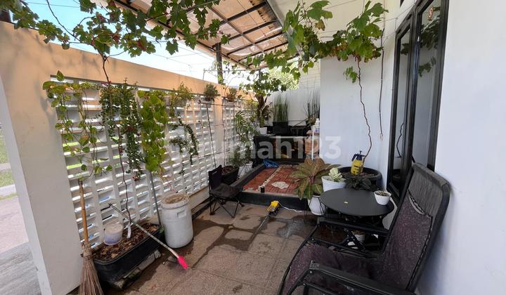 Rumah Modern Minimalis Di Taman Cibaduyut Indah