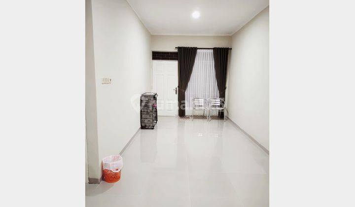 BARU RENOV, DISEWAKAN RUMAH SEMI FURNISH PONDOK TJANDRA 1