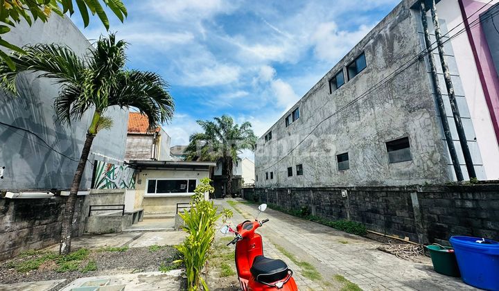 TOP URGENT 
DI JUAL TANAH BONUS BANGUNAN LOKASI TUKAD BADUNG RENON DENPASAR SELATAN 
