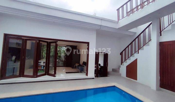 TOP URGENT DI JUAL VILLA LOKASI PENATIH DENPASAR TIMUR  2