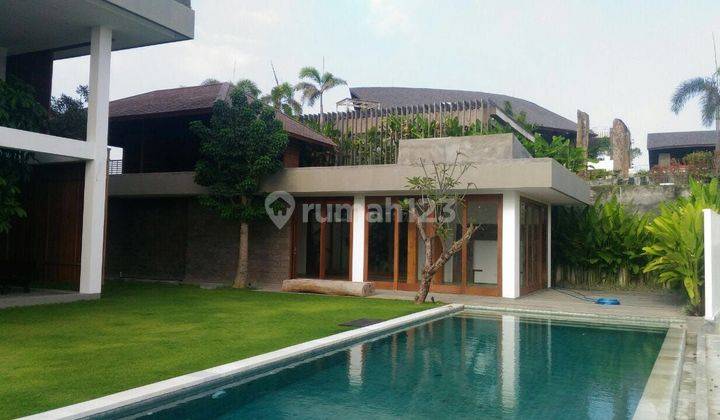 TOP URGENT DI JUAL VILLA VIEW LAUT LOKASI CEMAGI MENGWI BADUNG 1