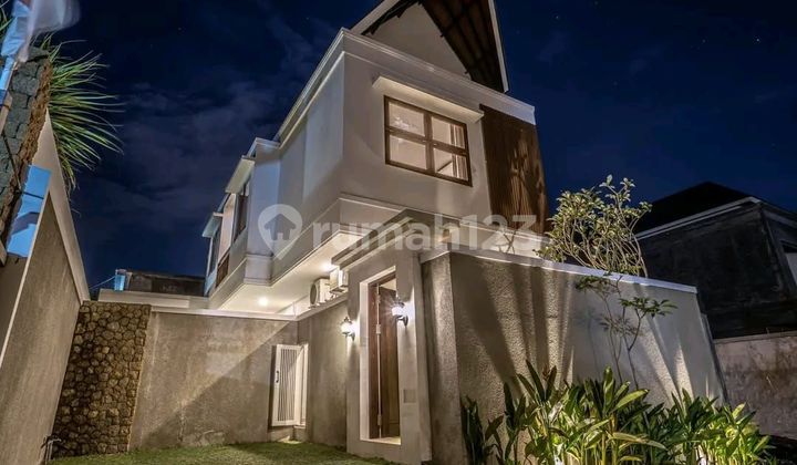 TOP URGENT DI JUAL VILLA LOKASI JIMBARAN KUTA SELATAN BADUNG 
