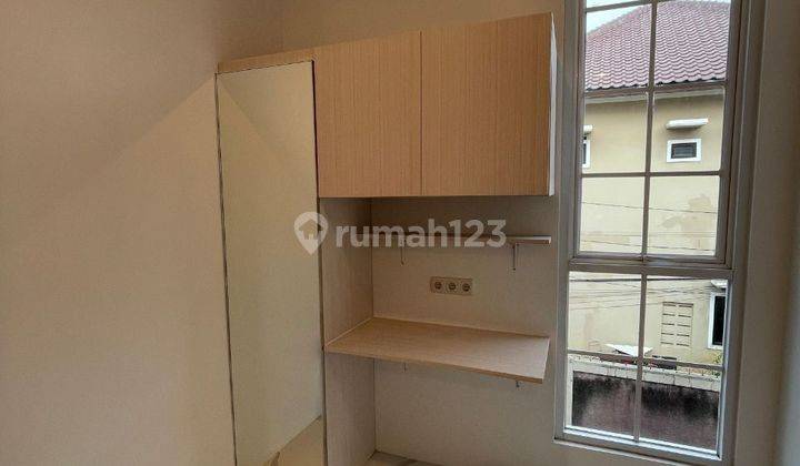 Rumah Kost 10 Kamar 3 Lantai Dekat Ui Depok 2