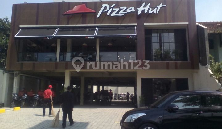 FOR SALE: STRATEGIC COMMERCIAL BUILDING – FORMER PIZZA HUT, ANTAPANI, BANDUNG FOR SALE: STRATEGIC COMMERCIAL BUILDING – FORMER PIZZA HUT, ANTAPANI, BANDUNG