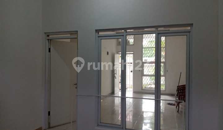 DI JUAL CEPAT RUMAH DALAM CLUSTER ONE GATESYSTEM  CISARATEN BANDUNG TIMUR 2