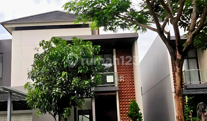 DI jual rumah bagus di cluster Emily Summarecon Bandung DI jual rumah bagus di cluster Emily Summarecon Bandung