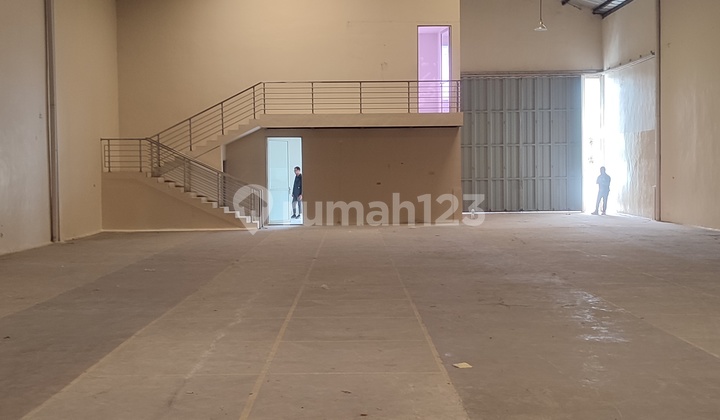 Warehouse Complex for rent in Tegalluar, Bojongsoang, Bandung. Warehouse Complex for rent in Tegalluar, Bojongsoang, Bandung.