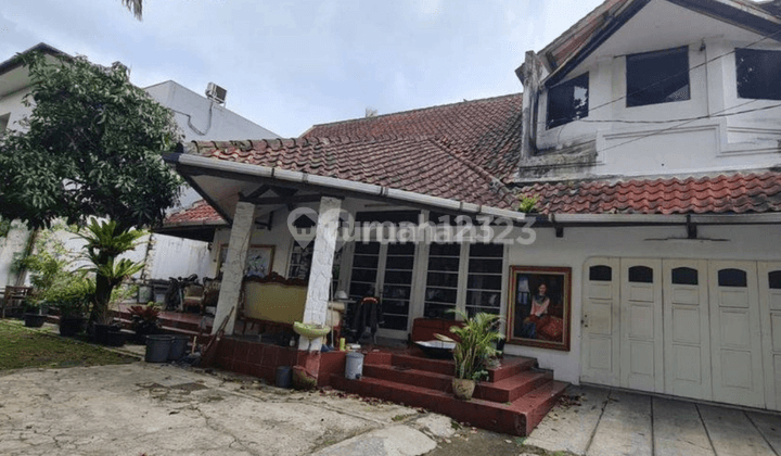 Rumah Lux Semi Furnished Sayap Dago Bandung Utara 1