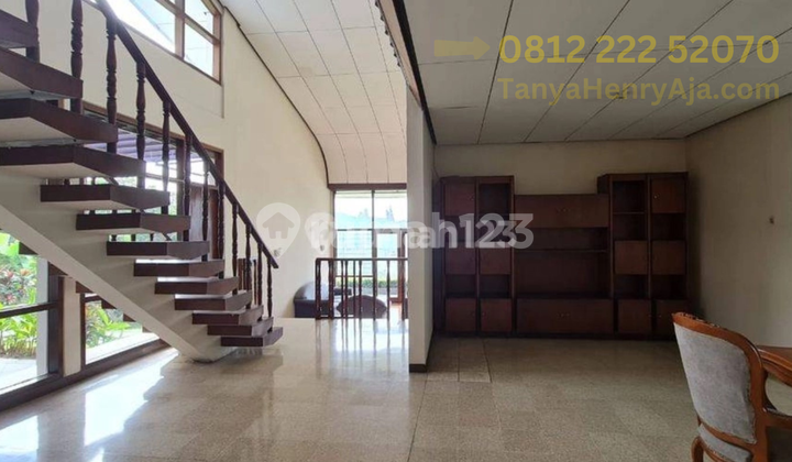Rumah Asri Semi Furnished di Bandung Utara 2