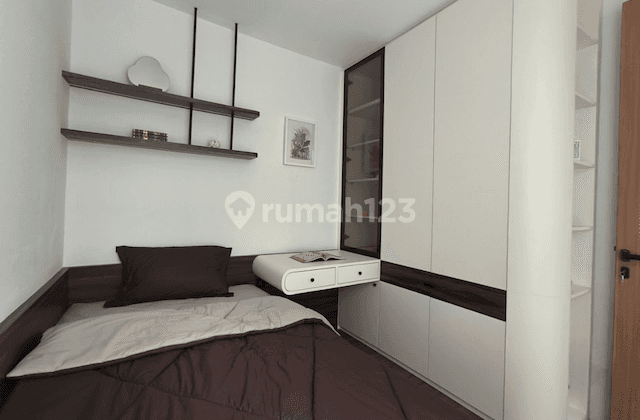 Rumah Sudah Renovasi Furnished SHM di Kota Baru Parahyangan, Bandung 2