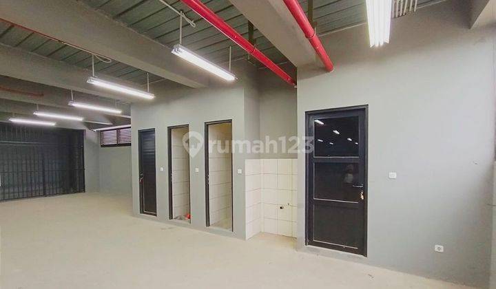 Disewa office space kecil cocok untuk online bisnis UK :12m 2