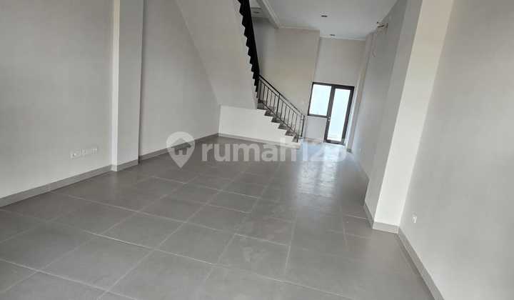 for sale and rent cheap shop house in front of dragon statue pik 2 mega kuningan