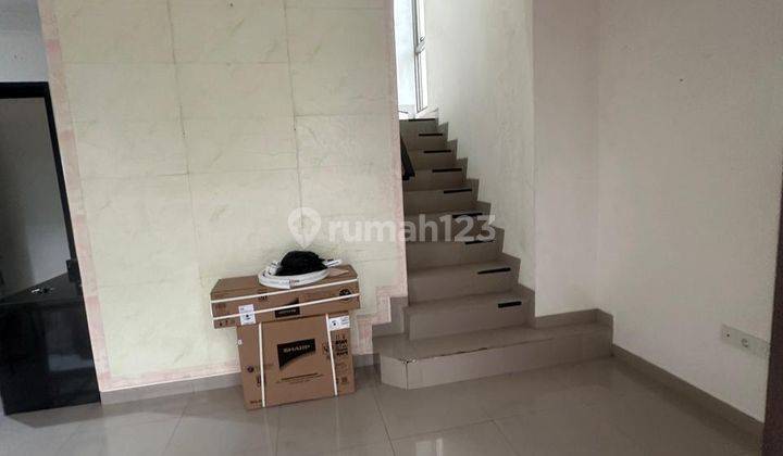 Dijual Rumah Pik 2 Tahap 2 Hoek 89 M 3 Kamar Tidur 2